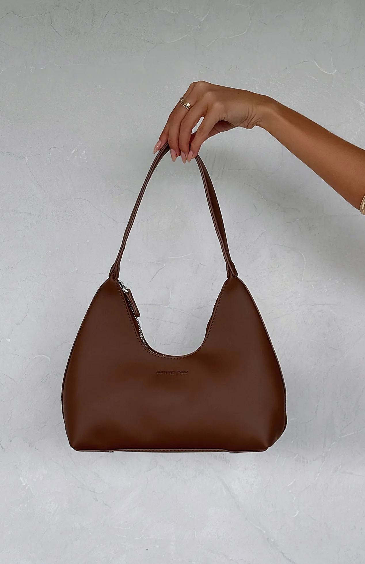 Becca Shoulder Bag Chocolate