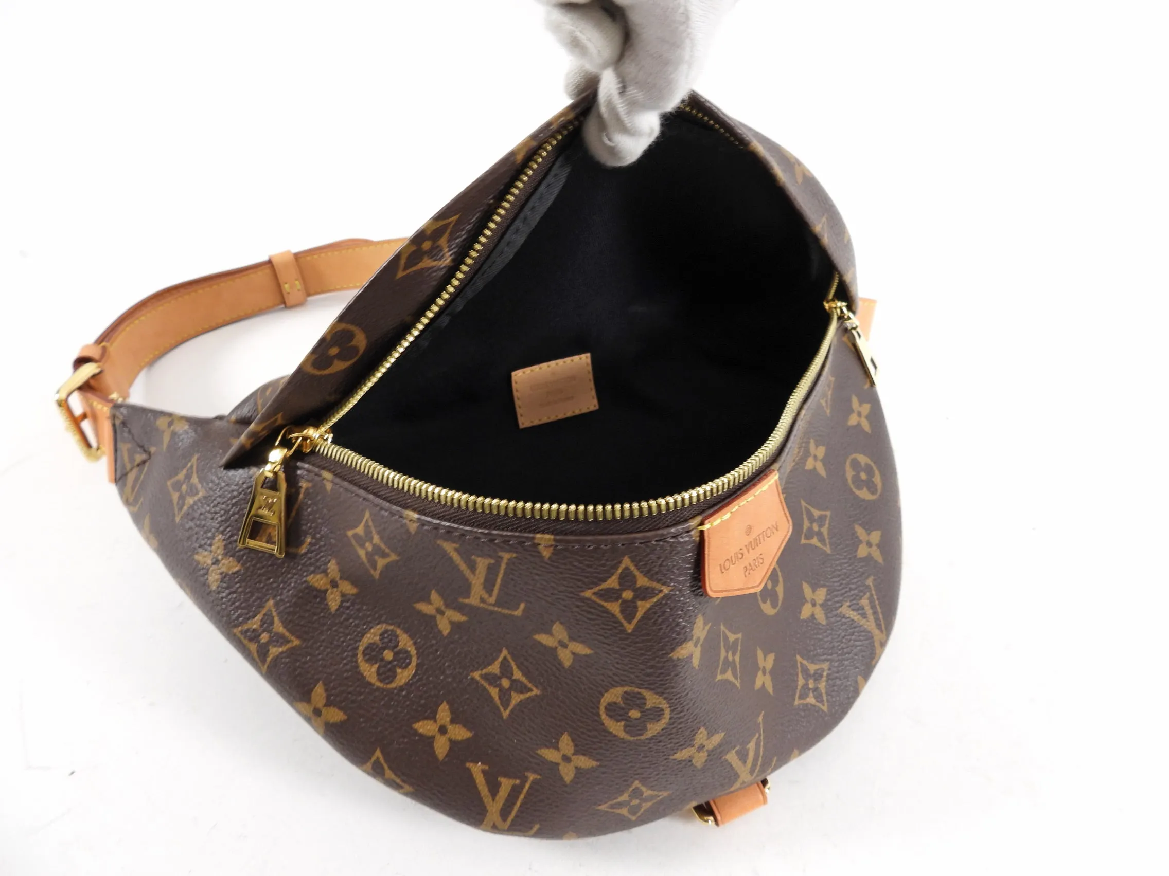 Louis Vuitton Monogram Bum Bag MM Belt Bag