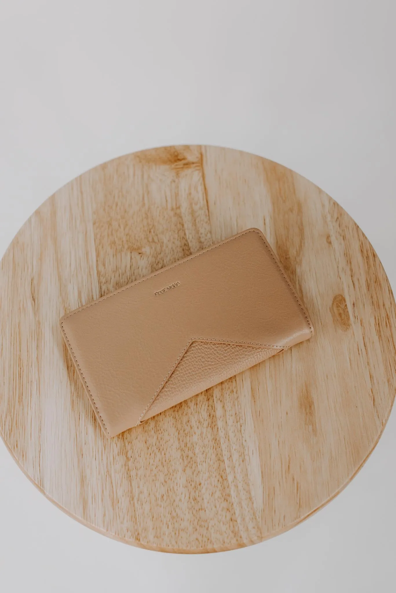 Orion Elegant Wallet